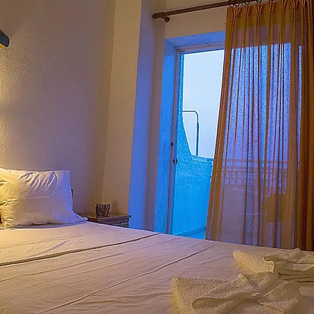 Toroneon Hotel apartamentowy *