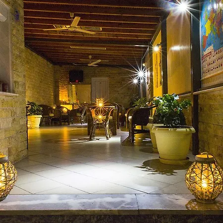 Toroneon Studios