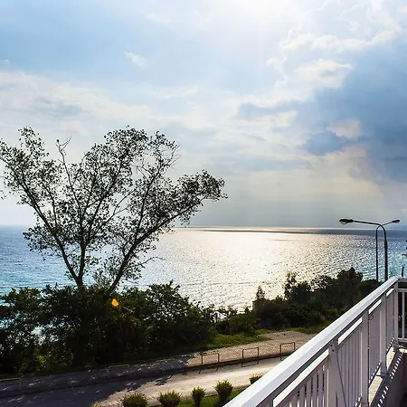 Lejlighedshotel Toroneon Studios