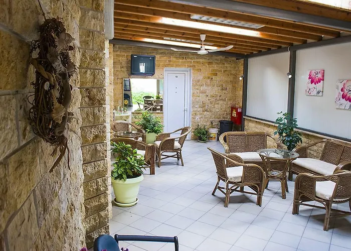 Toroneon Hotel apartamentowy *